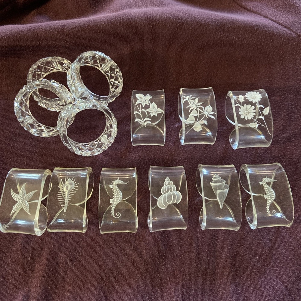 Vintage Lucite Acrylic Etched Seashell Napkin Rings Coastal Beach • Diamond ring